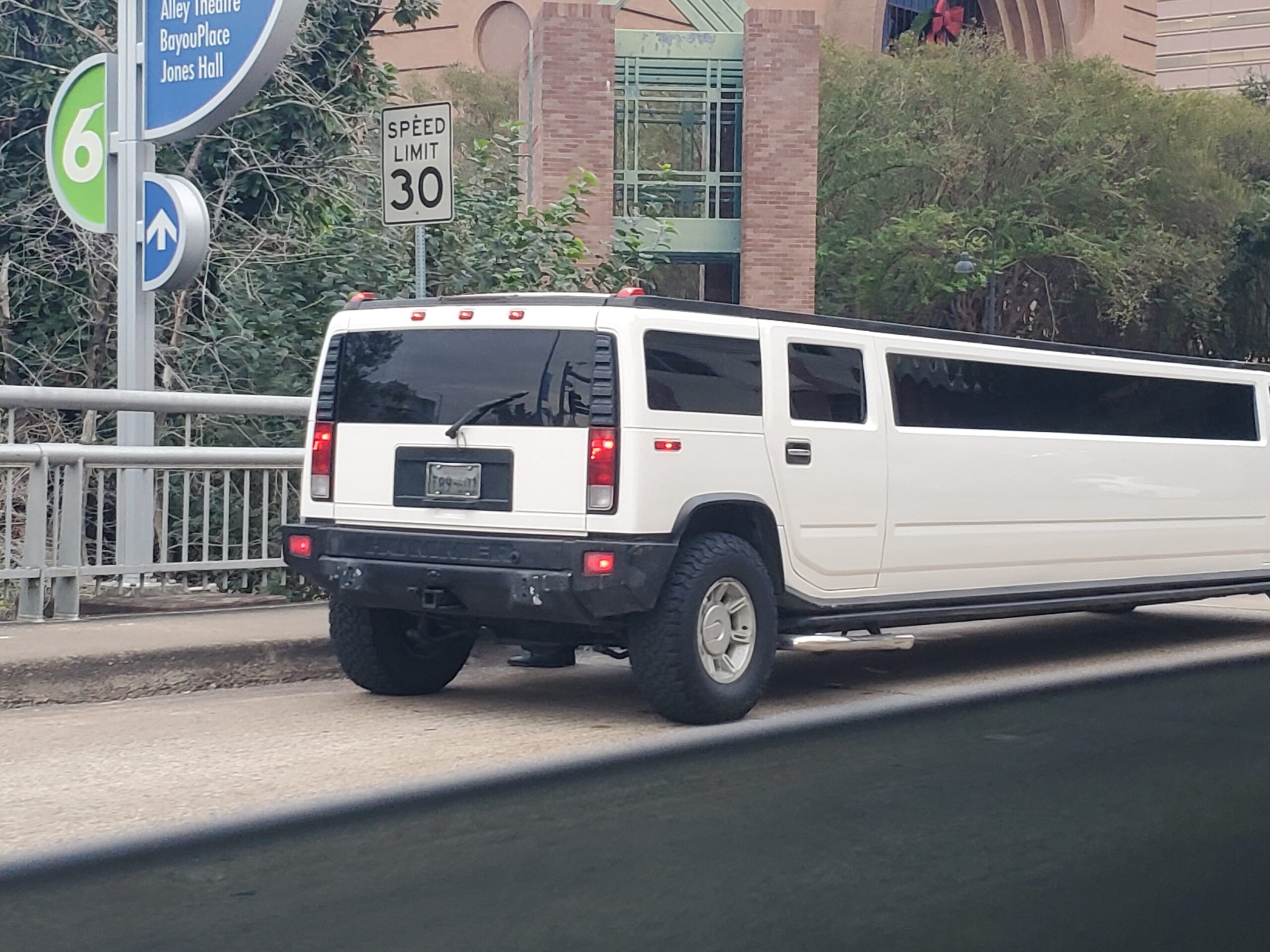 Bachelor Party Planning: Why a Hummer Limo is the Best Choice 1 bachelor party hummer limo
